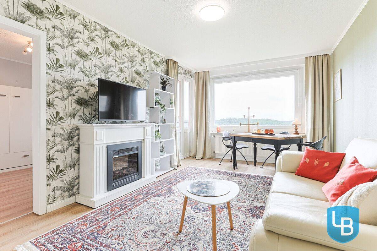 Gepflegte und hochwertig ausgestattete 2,5/3-Zimmer- Wohnung mit Seeblick und Balkon, 24306 Plön