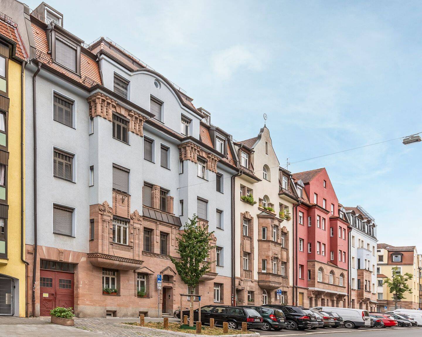 Wunderschöne 3,5-Zimmer-Maisonettewohnung mit Balkon, Garage, Aufzug und Klimaanlage in Nürnberg, 90459 Nürnberg