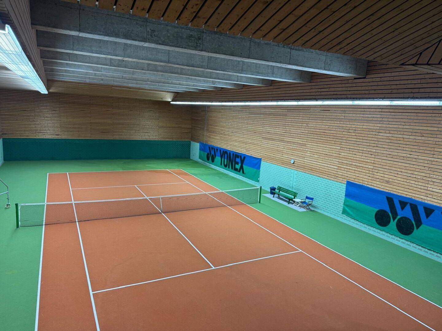 Einzigartiges Grundstück mit Entwicklungspotenzial und privater unterirdischer Tennishalle in Bestlage von Düsseldorf-Unterbach., 40627 Düsseldorf (Gerresheim Unterbach Vennhausen)