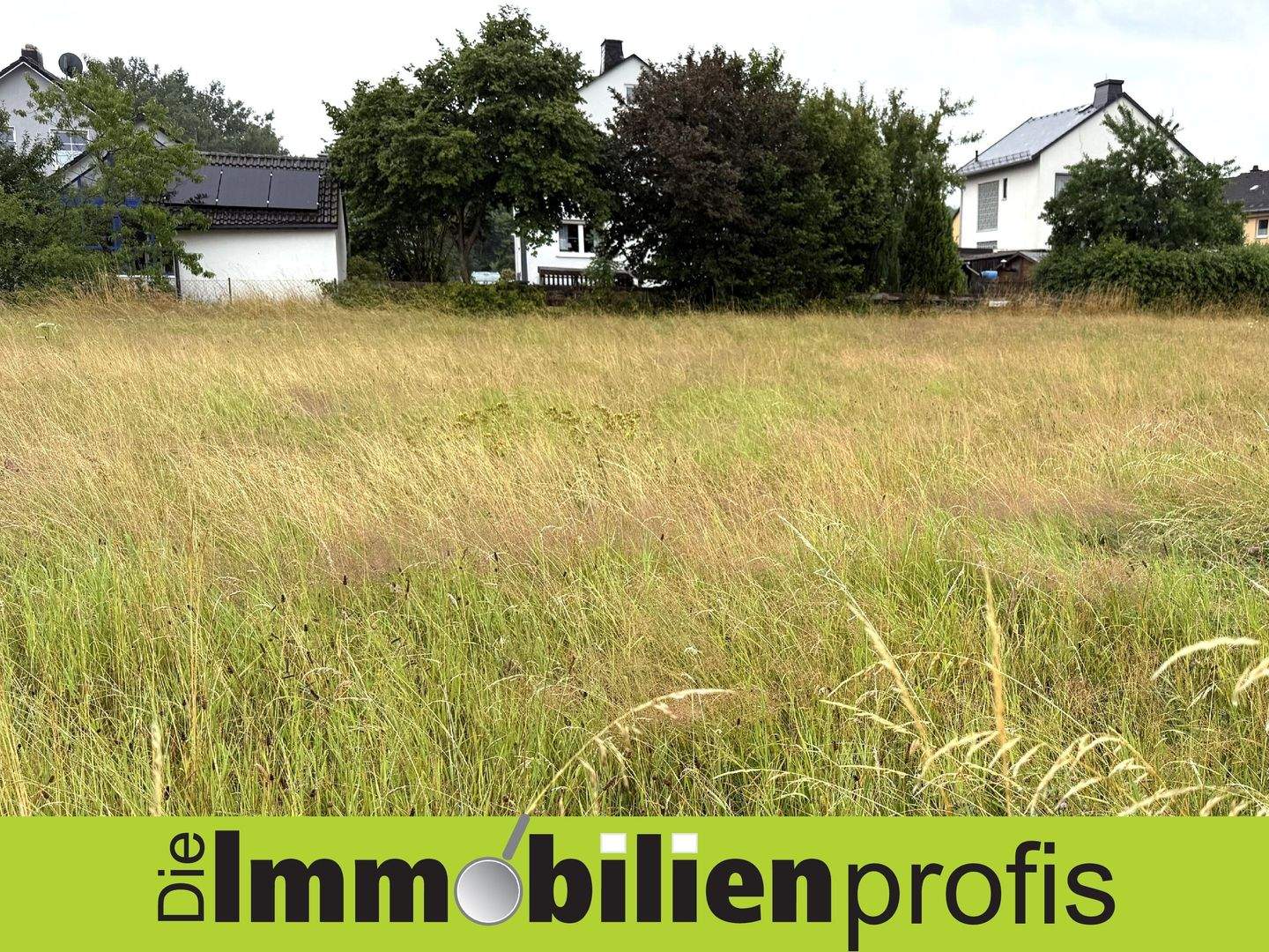 Schönes Baugrundstück am Fuße des Waldsteins, 95234 Sparneck