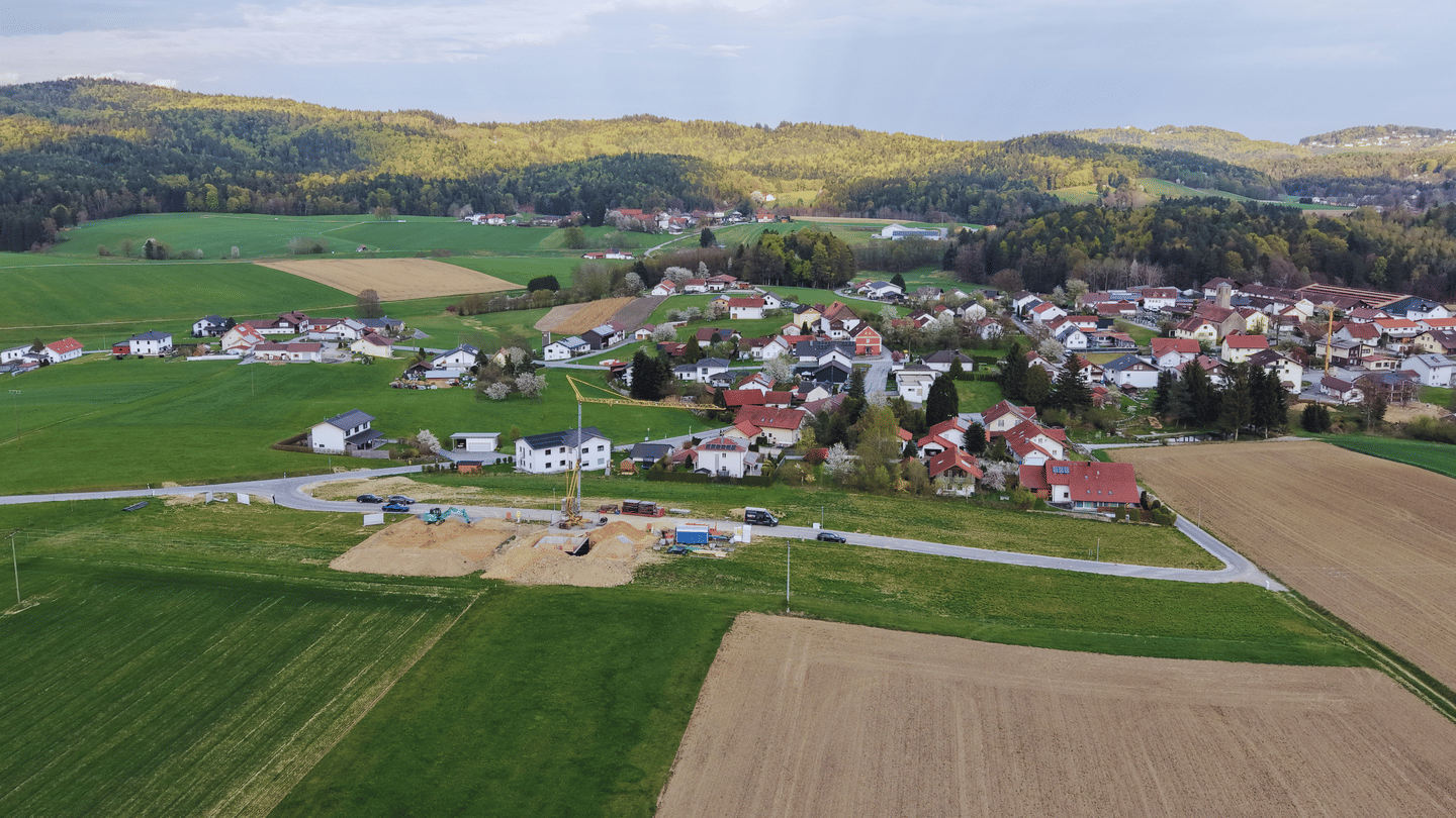 Wohnen und leben wo andere Urlaub machen im staatlich anerkannten Luftkurort 94169 Thurmansbang, 94169 Thurmansbang