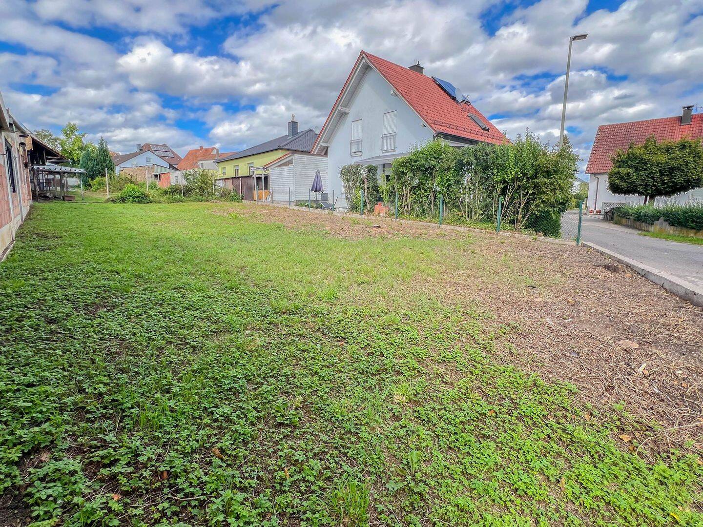 Wohnen am Feldrand – Attraktives Grundstück in ruhiger Lage von Steinfeld, 76889 Steinfeld