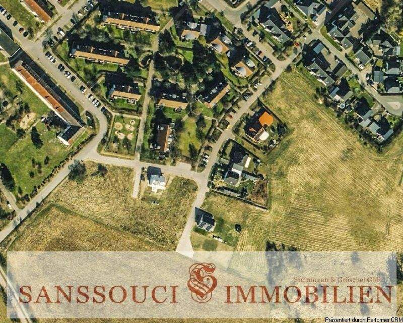 Traumhaftes, voll erschlossenes Baugrundstück für die Bebauung mit einem Zweifamilienhaus!, 16845 Neustadt (Dosse)