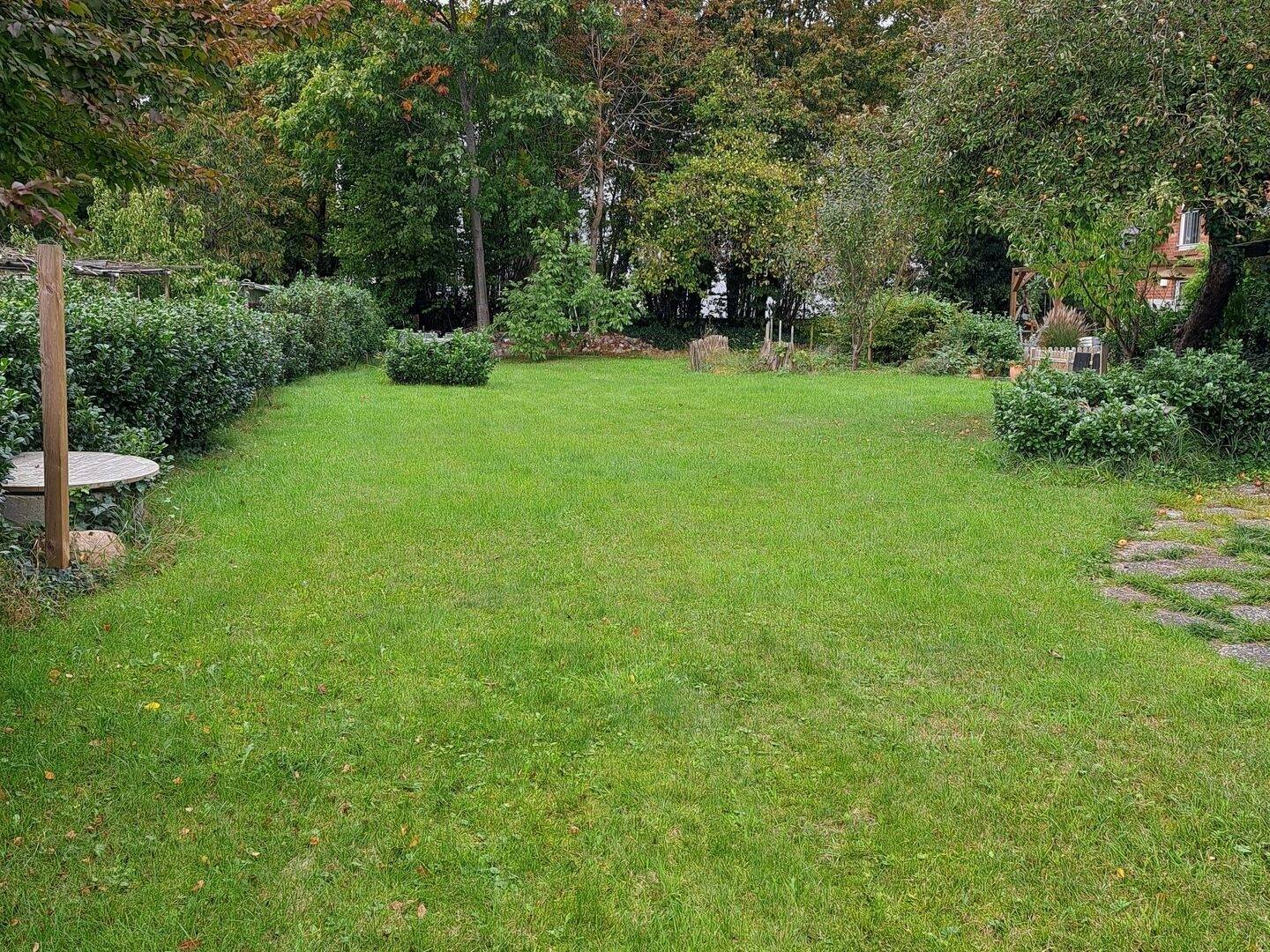 SOLLER – IMMOBILIEN 1218 m² Grundstück mit zwei Bauzonen und Sanierungsimmobilie, 28755 Bremen (Aumund-Hammersbeck Blumenthal Fähr-Lobbendorf Vegesack)