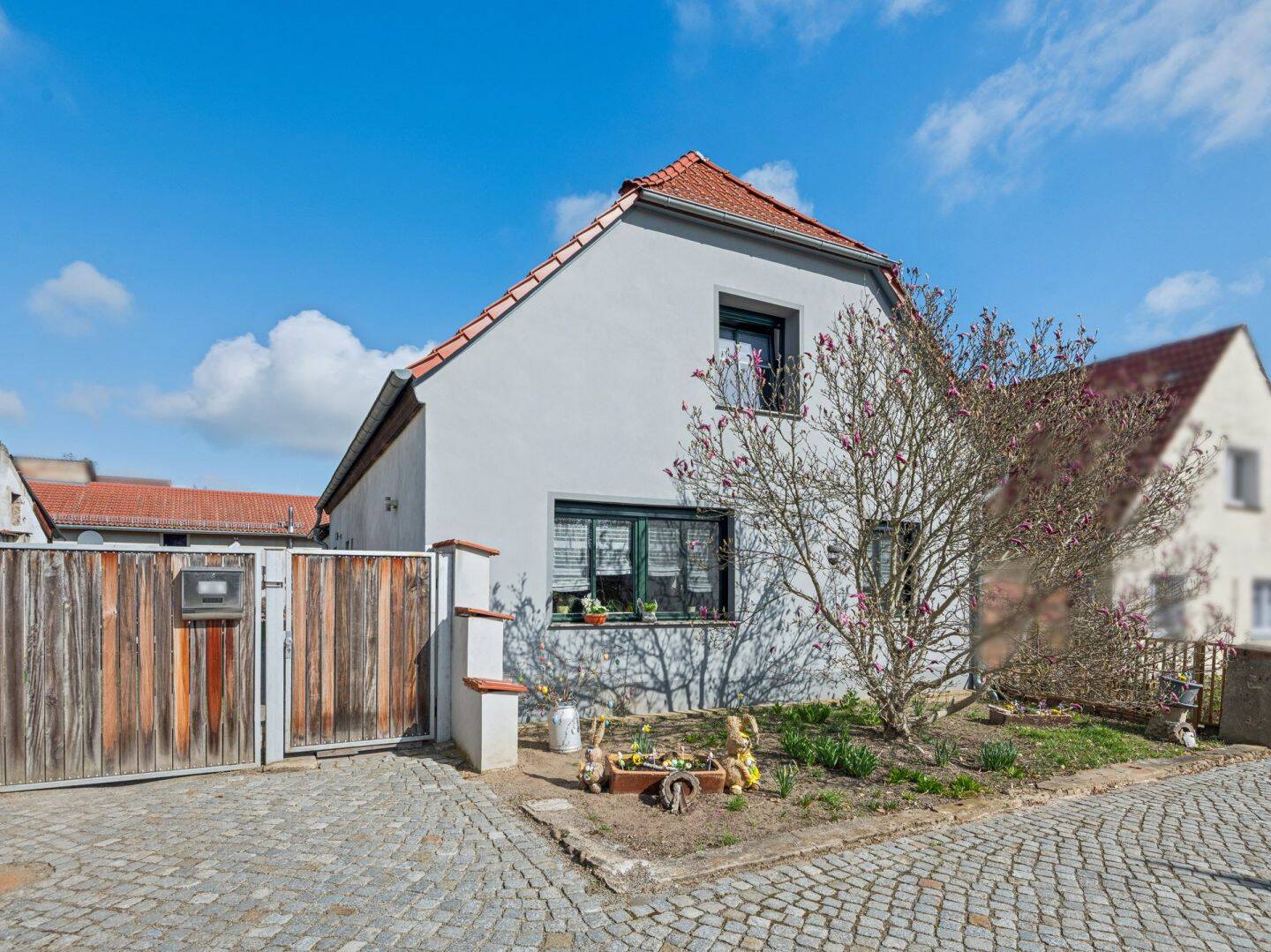 Saniertes Einfamilienhaus mit großzügiger Wohnfläche in Luckau, 15926 Luckau