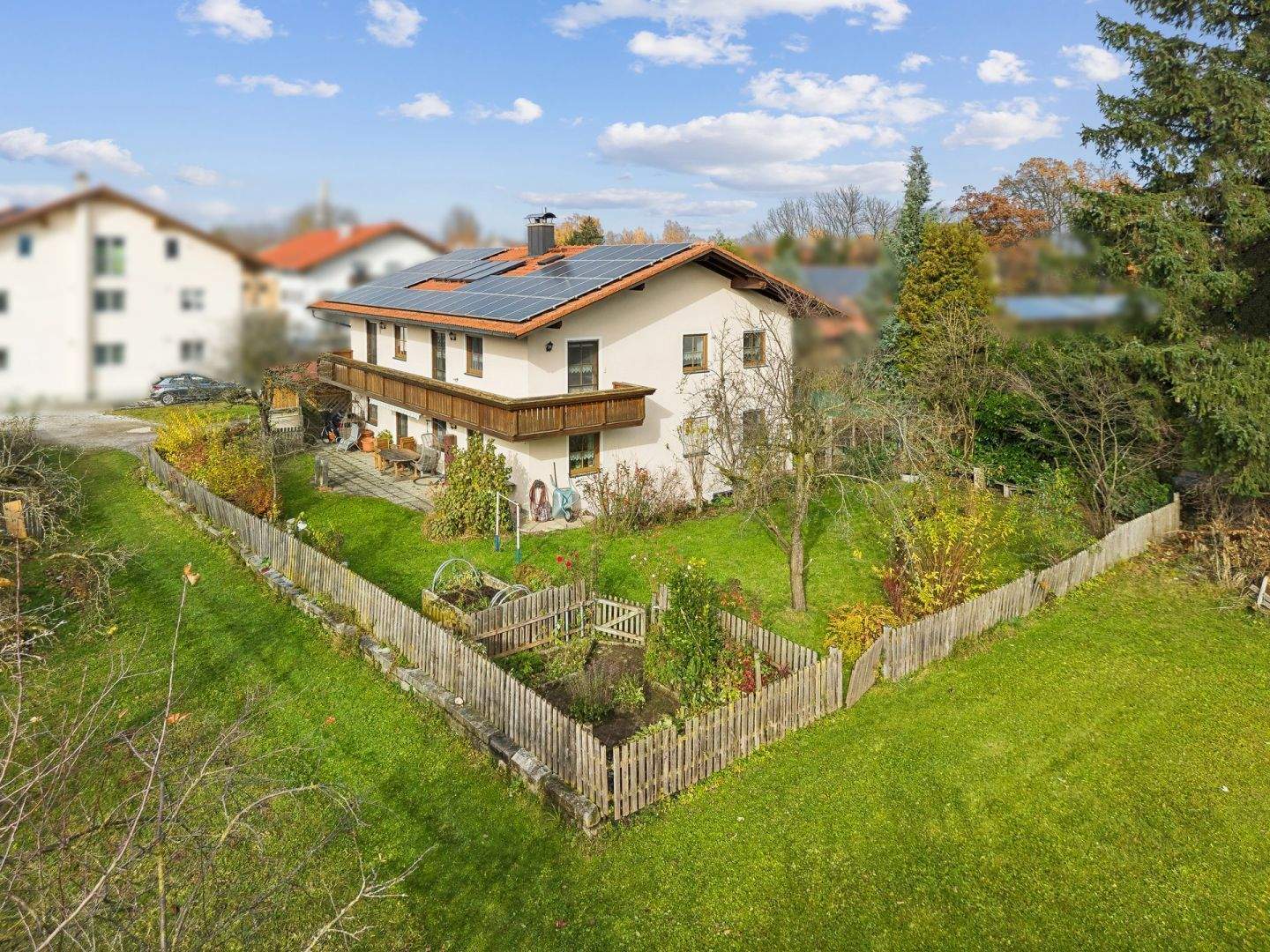 Familienfreundliches und charmantes Einfamilienhaus im grünen Rosenheim-Aising, 83026 Rosenheim (Aising Happing Pang Süd)