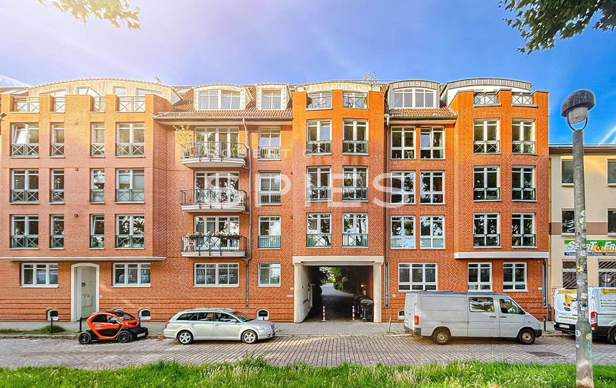 2-Zimmer-Maisonette-Wohnung mit Weserblick in begehrter Lage, 28199 Bremen (Alte Neustadt Hohentor Neuenland Neustadt)