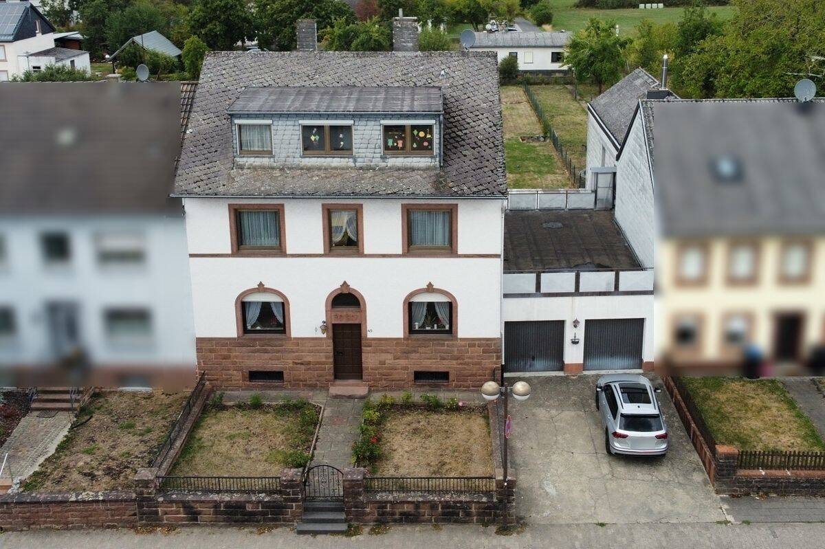 Ein Raumwunder für Familien – Einfamilienhaus mit Garten in Speicher, 54662 Speicher