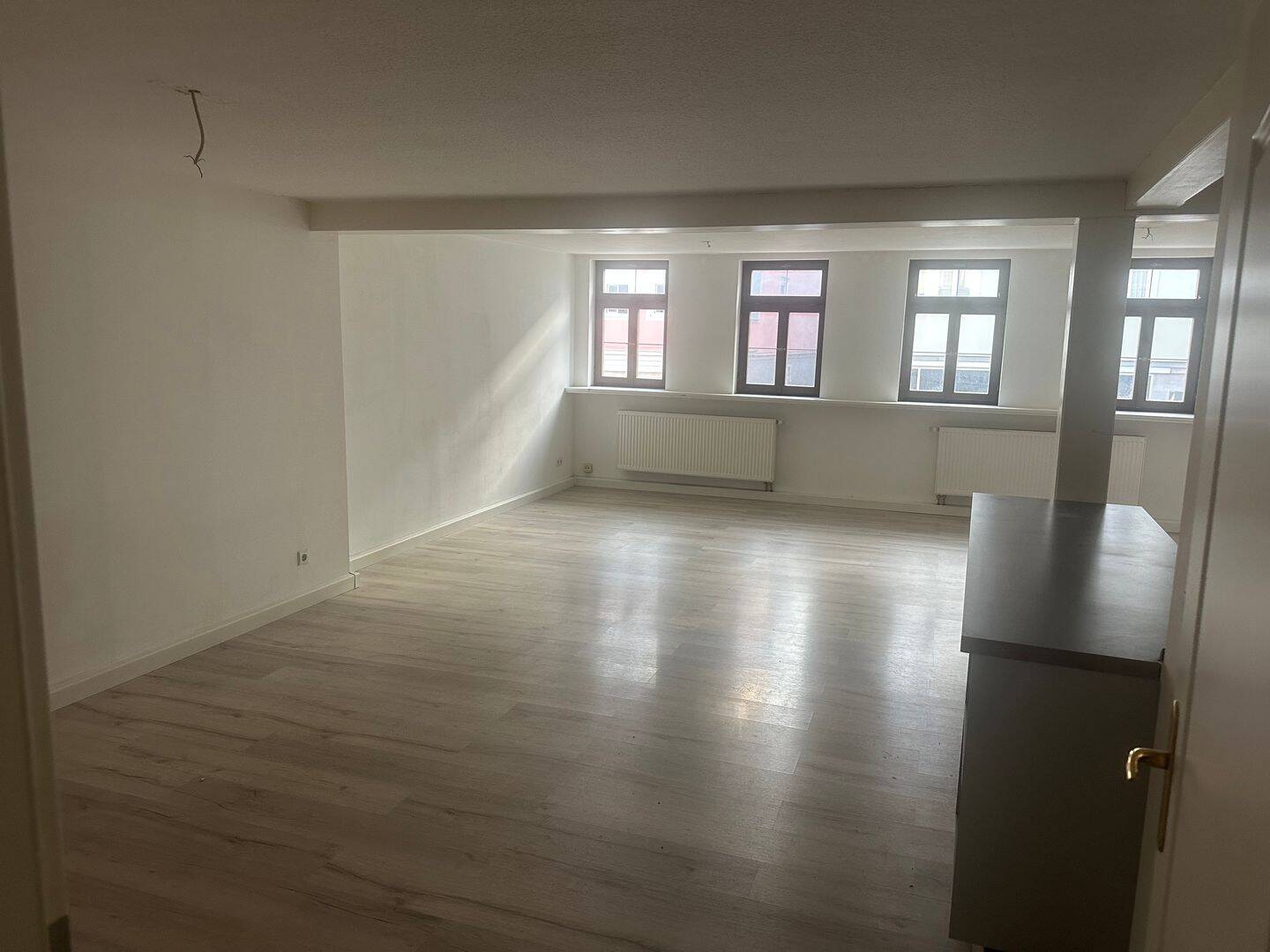 Wunderschöne 4 Zimmer Wohnung auf ca. 90qm im Herzen von Coburg, 96450 Coburg