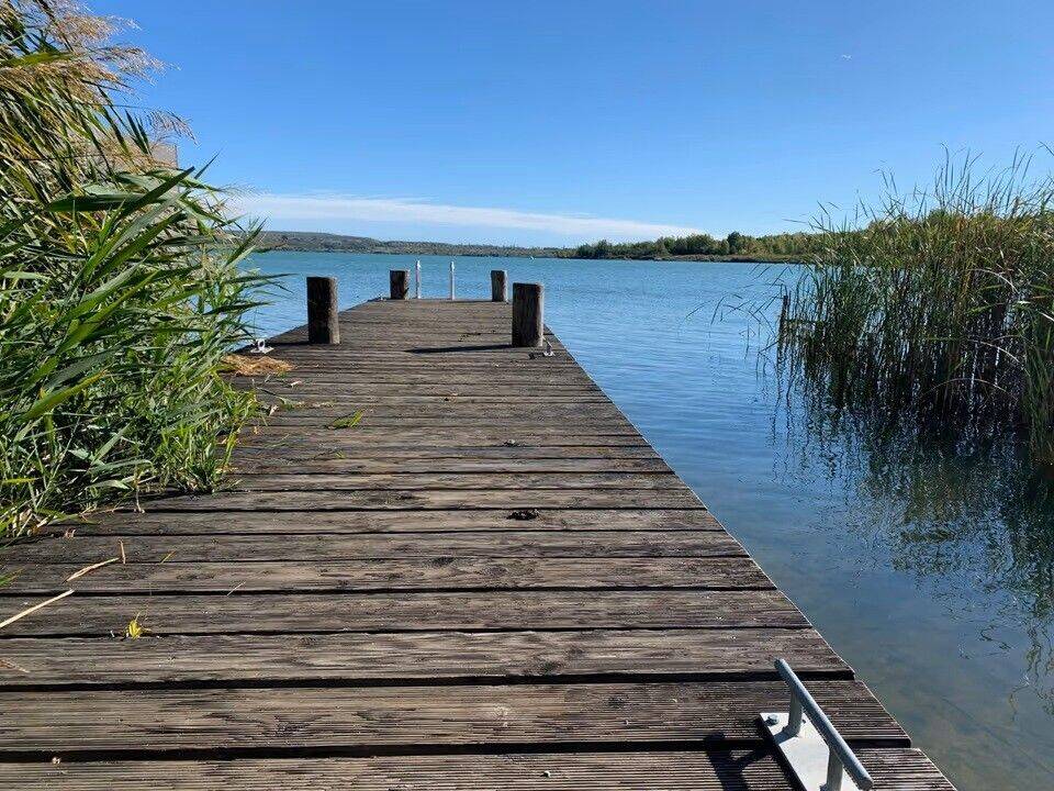 Einmalige Gelegenheit: Traumgrundstück direkt am Hainer See mit eigenem Bootssteg, 4575 Neukieritzsch