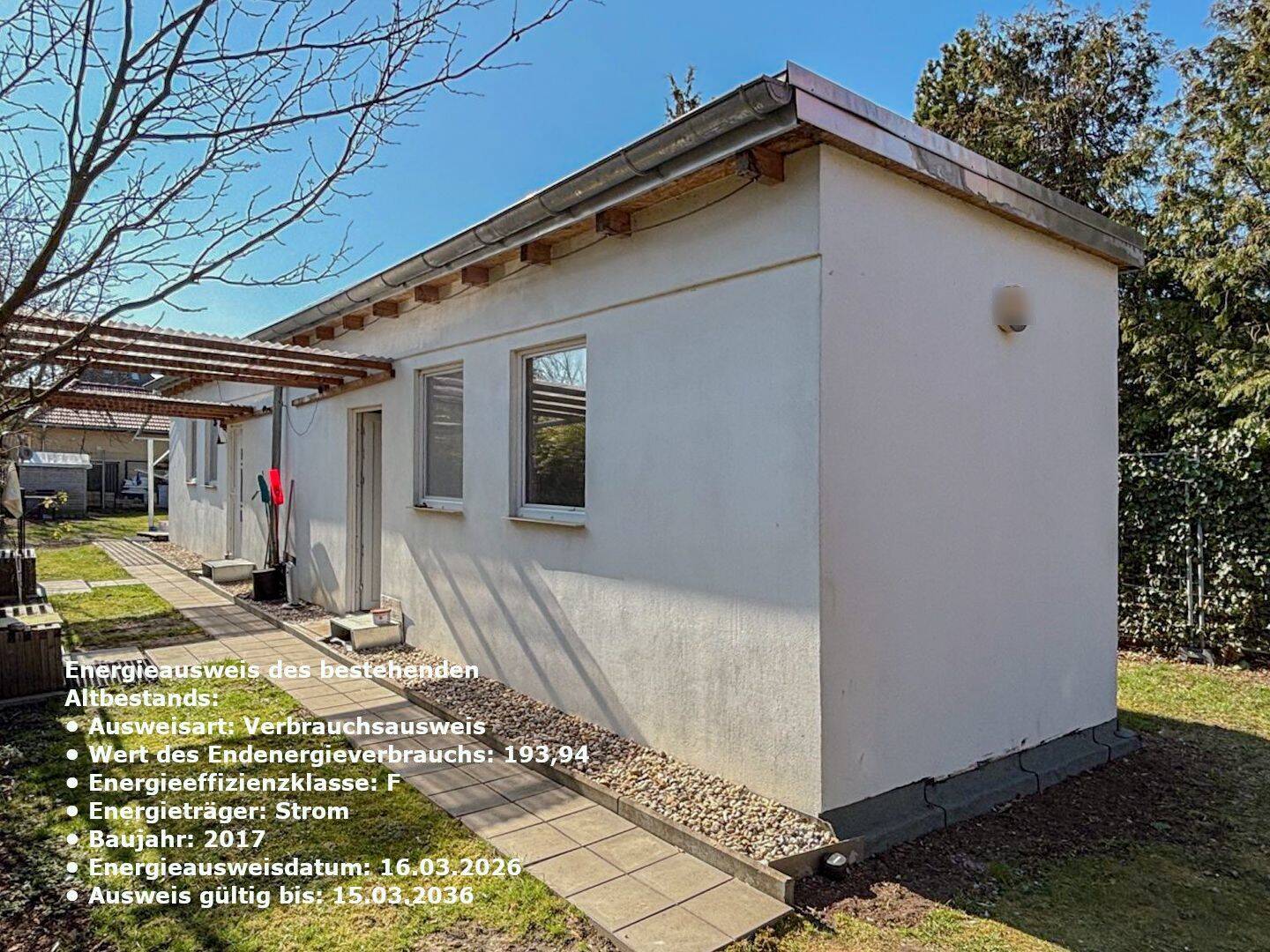 Baugrundstück mit Baugenehmigung und bezugsfreiem Bungalow in Pankow-Heinersdorf, 13089 Berlin (Pankow)