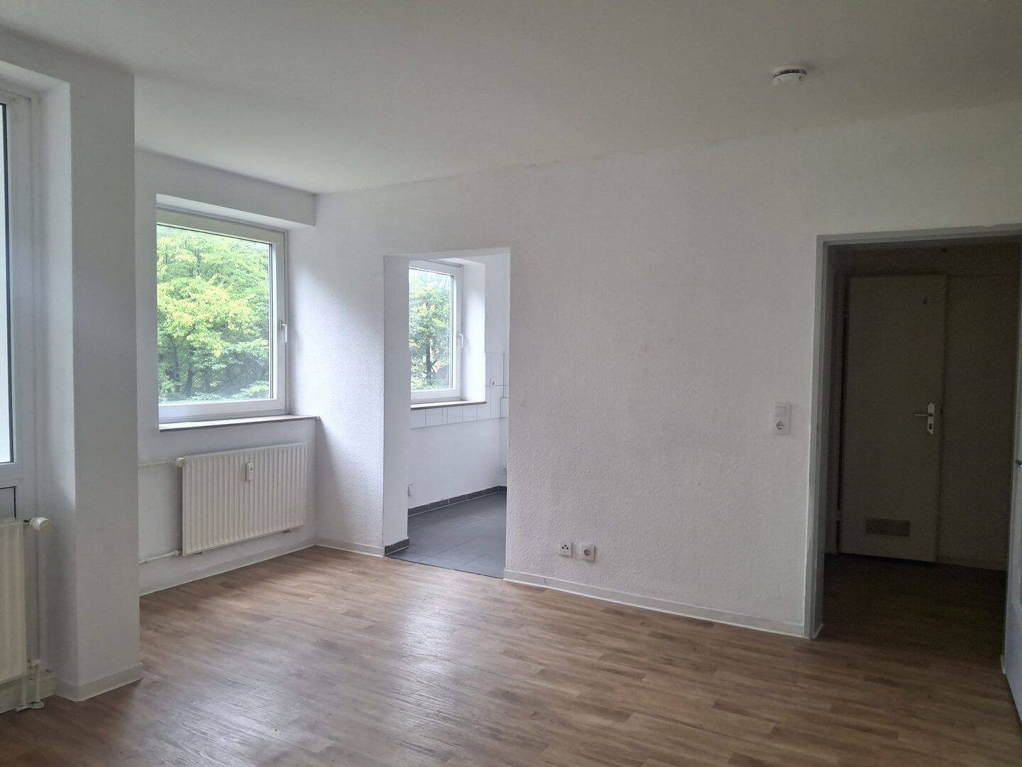 Moderne 2-Zimmer-Wohnung in Bremerhaven Geestemünde mit Balkon, 27570 Bremerhaven (Geestemünde)