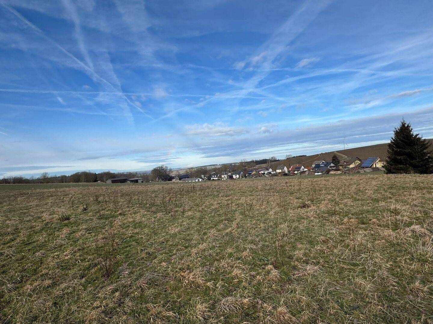 Traumhaftes Baugrundstücke in der Gemeinde Berg – Ihr zukünftiges Zuhause im idyllischen Neubaugebiet – herrlicher Blick – Grst. 548 m², 95180 Berg