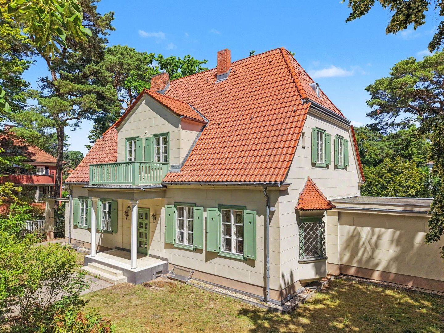 Stilvolle, denkmalgeschützte Villa mit historischem Charme in Berlin-Schmargendorf, 14199 Berlin (Steglitz-Zehlendorf)
