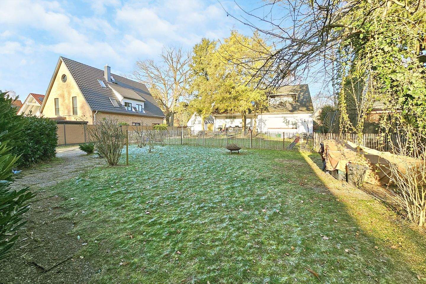 Dieses Grundstück in Meiendorf ist der Grundstein für Ihr nächstes erfolgreiches Immobilienprojekt!, 22145 Hamburg (Wandsbek Farmsen-Berne Rahlstedt)