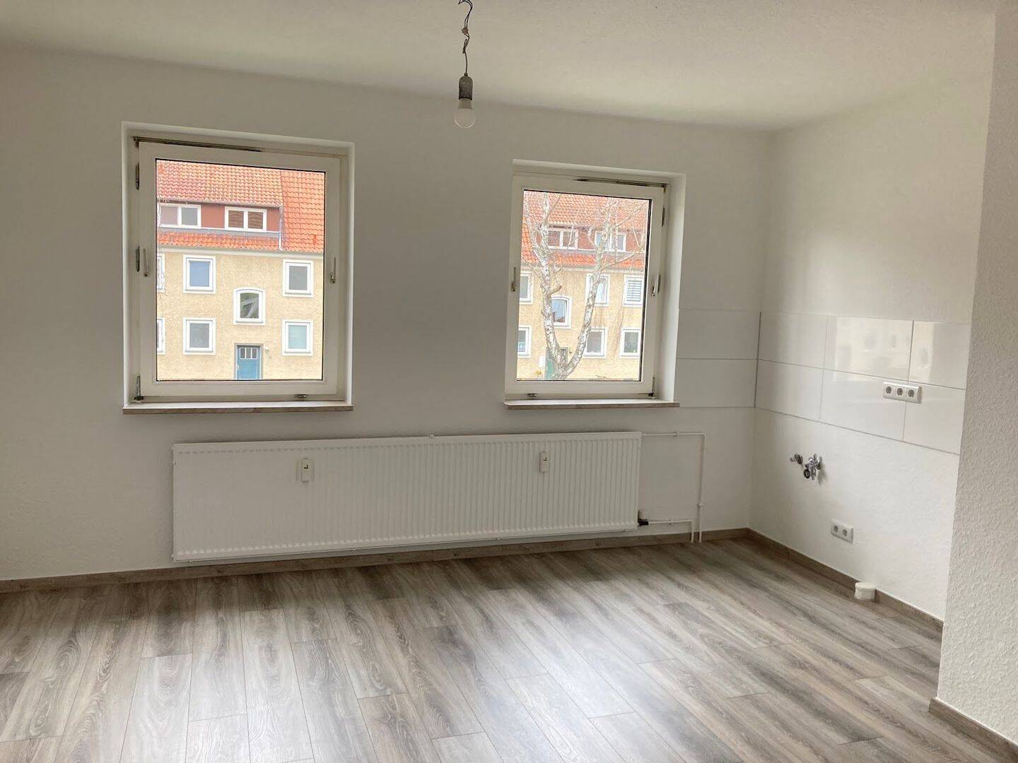 Naturnahes Wohnen mit kurzen Wegen zur Autobahn – 3-Zimmerwohnung (Musterbilder), 38226 Salzgitter (Lebenstedt)