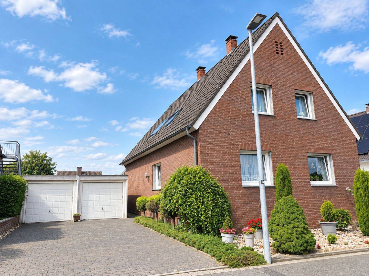 Viel Platz für Ihre Wohnideen – Ein- bis Zweifamilienhaus mit großem Grundstück in Coesfeld, 48653 Coesfeld