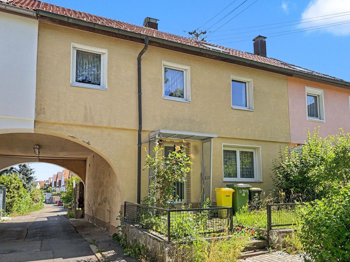 Charmantes Reihenhaus mit Garten und Garage in Schwenningen, 78056 Villingen-Schwenningen