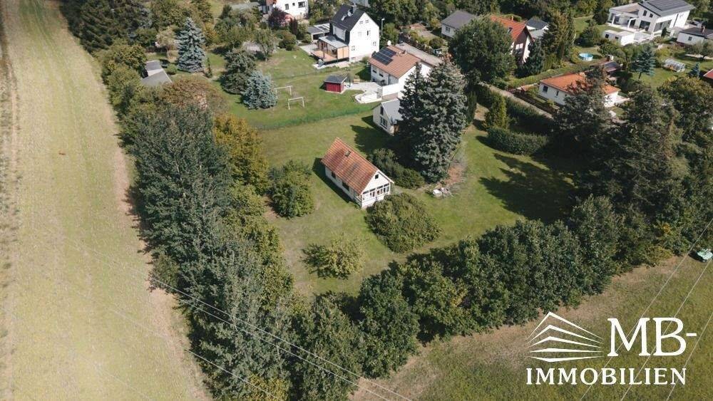 Großes Baugrundstück in unverbauter Lage, 8064 Zwickau