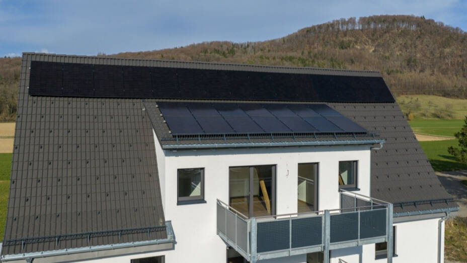 Penthouse Feeling – Moderne DG-Whg mit 4ZKB Balkon und ausgeb. Dachspitz in Grenznähe und Naturlage, 79790 Küssaberg