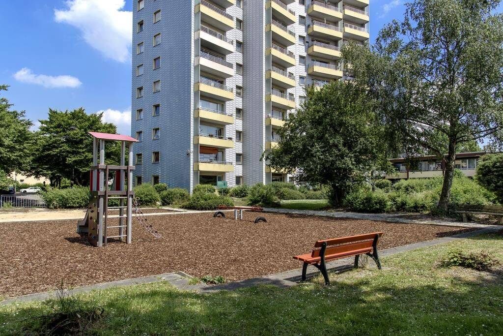 !Nur mit WBS! 4-Zimmer-Wohnung in Bergheim Quadrath-Ichendorf, 50127 Bergheim
