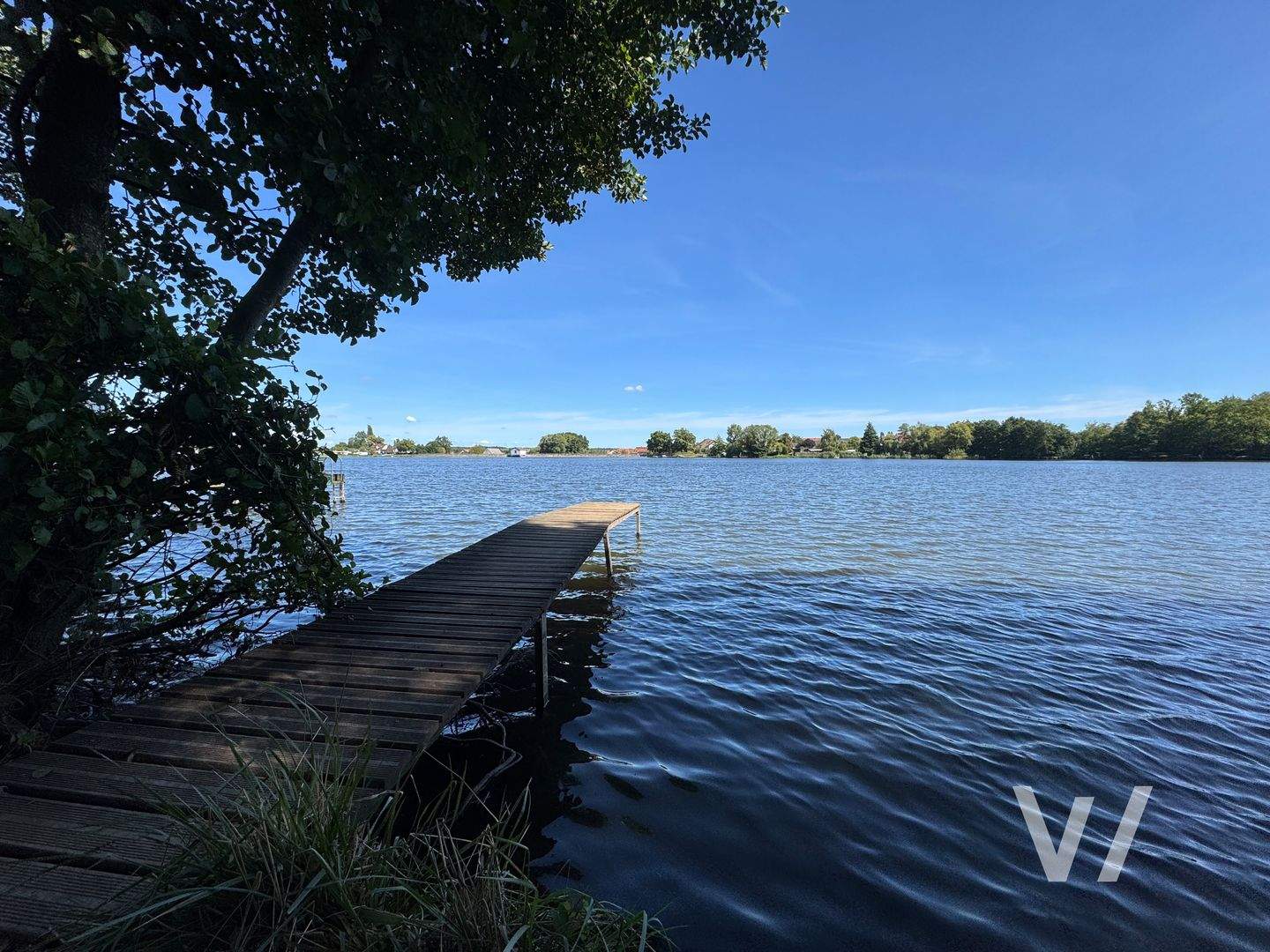 Einmaliges Seegrundstück mit Bauoption und Panoramablick am Hirbacher Weiher (Holving), 66111 Saarbrücken