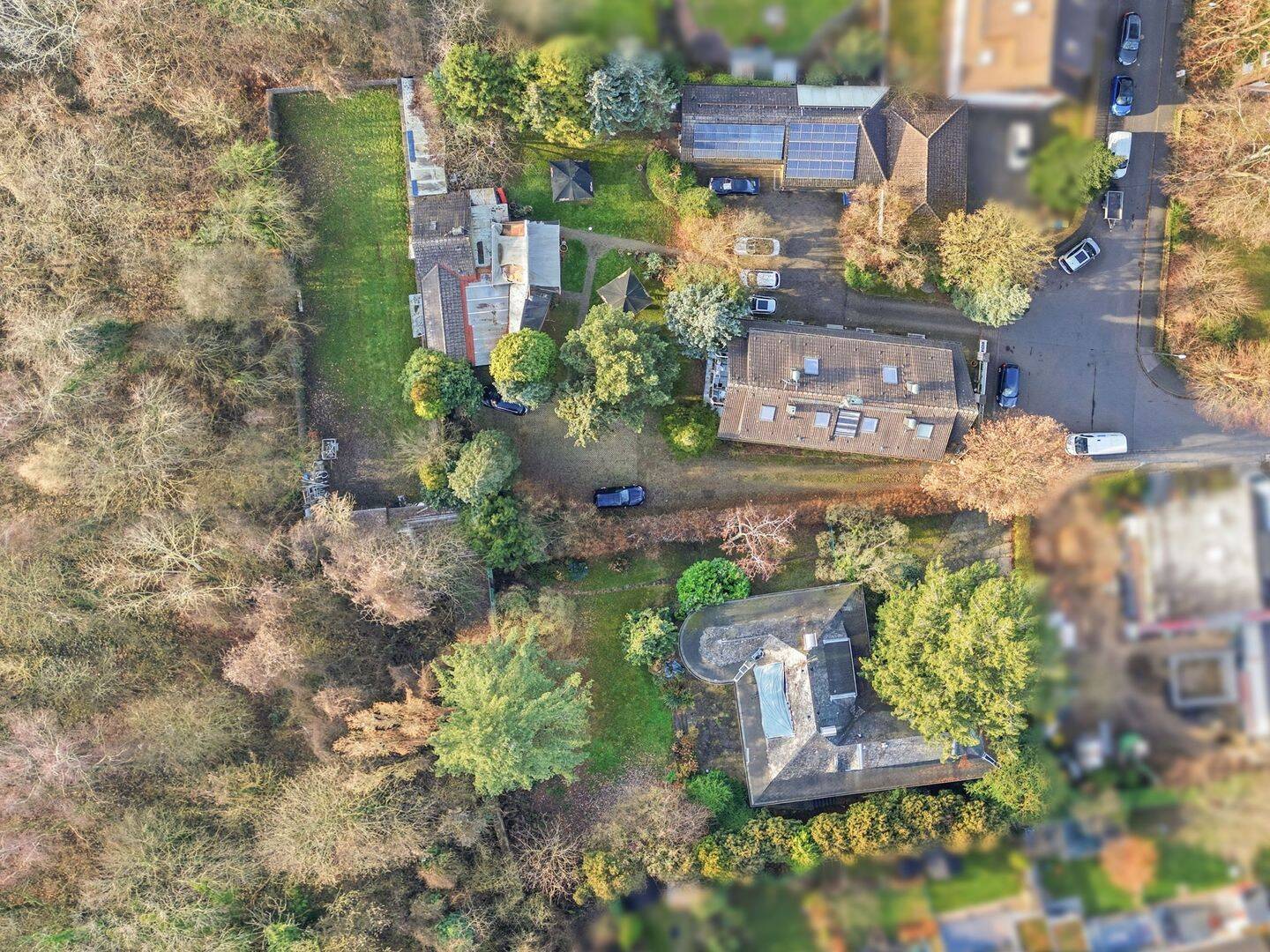 KENSINGTON Exklusiv – Großes Grundstück mit Mehrfamilienhaus und positivem Bauvorbescheid, 51143 Köln (Porz Langel Zündorf)