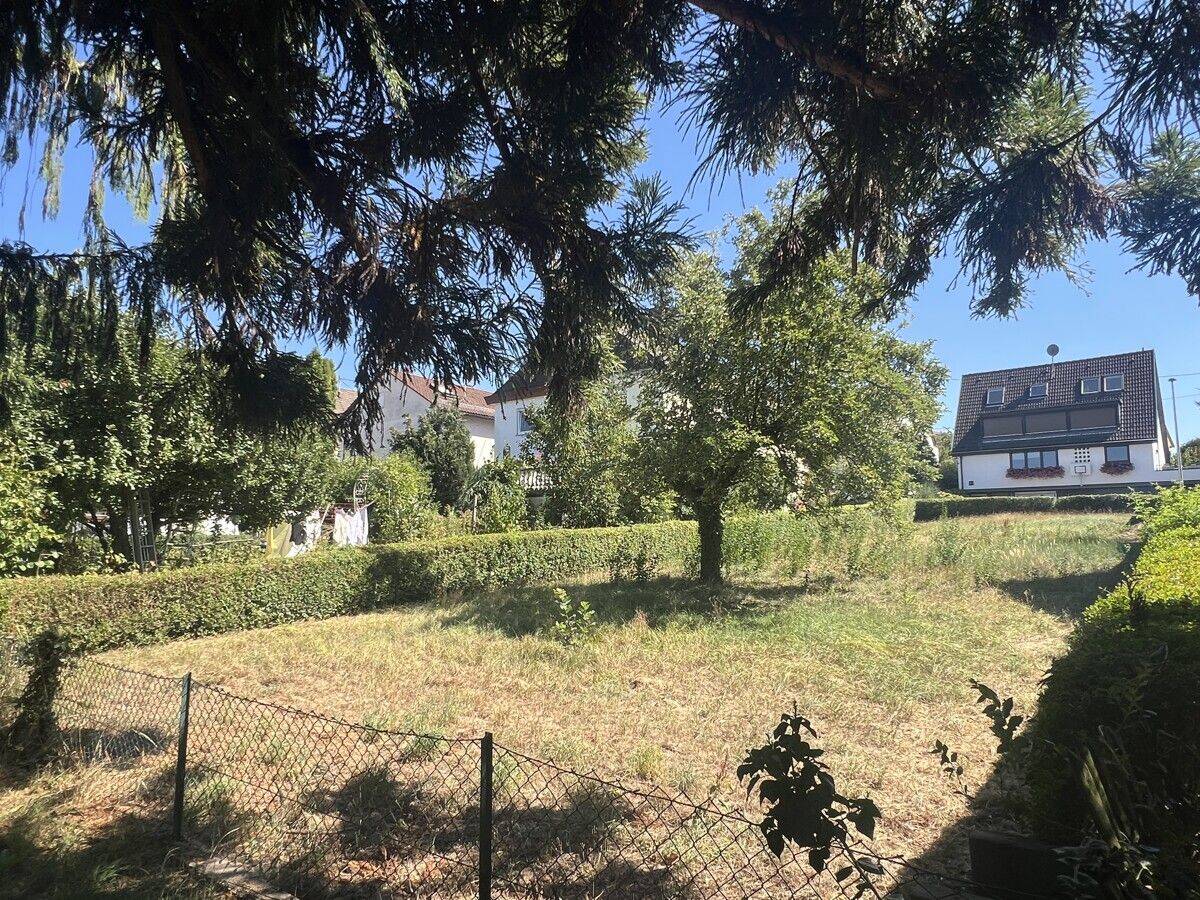 Eine Seltenheit: „Sonniges Baugrundstück in Bonlanden in ruhiger, gewachsener Lage“, 70794 Filderstadt
