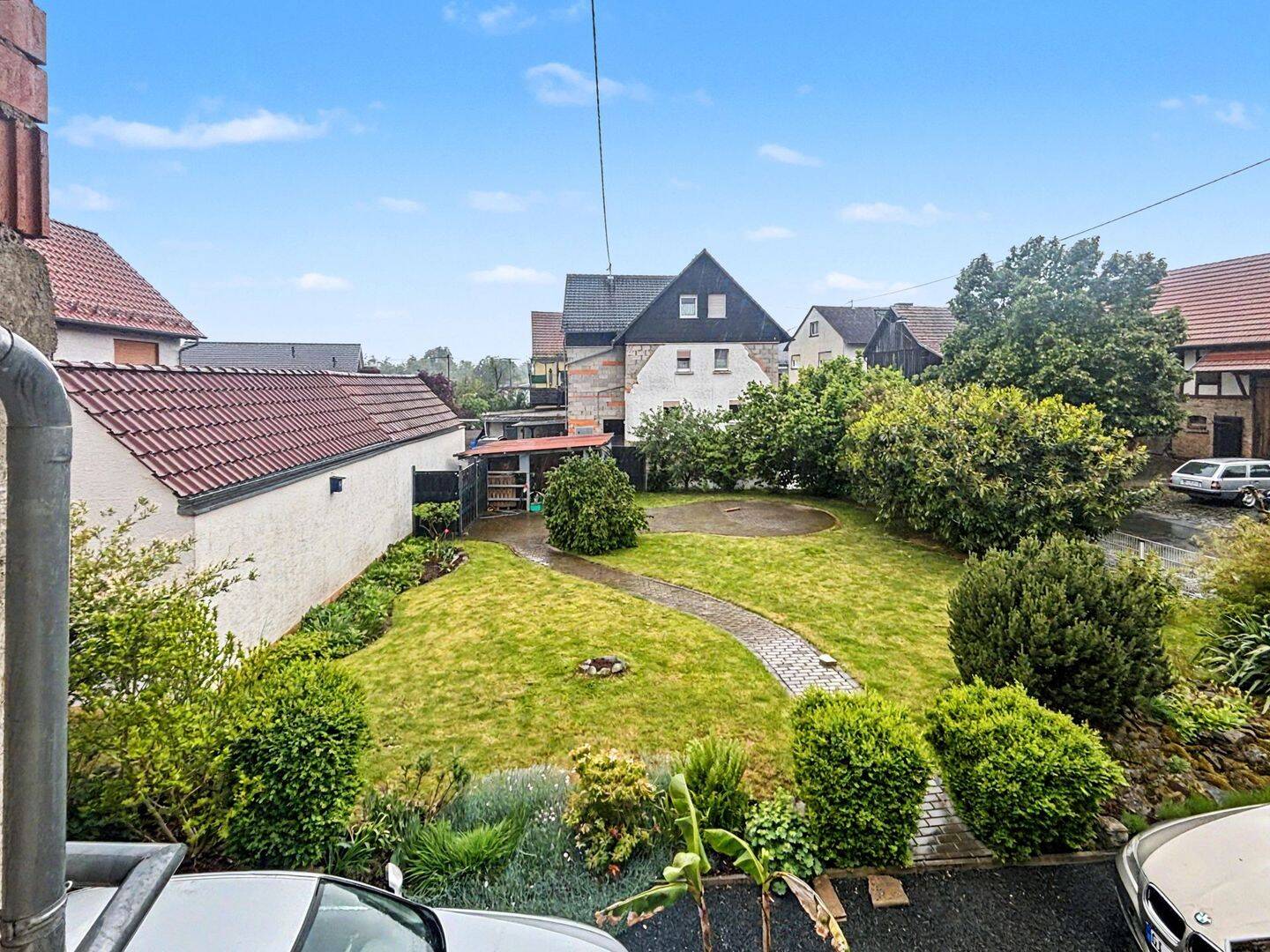 Grünberg-Lehnheim: Charmantes Einfamilienhaus mit großem Grundstück und Ausbaureserve, 35305 Grünberg