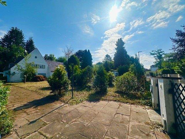 Ihre neue Adresse in Grünwald! Das Traumgrundstück für Ihr Einfamilienhaus mit hoher Bebaubarkeit, 82031 Grünwald