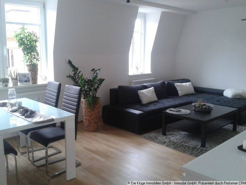 Sehr schöne 2-Zimmer mit Balkon in Nbg.-Südstadt, grenzt an Baustelle!, 90459 Nürnberg
