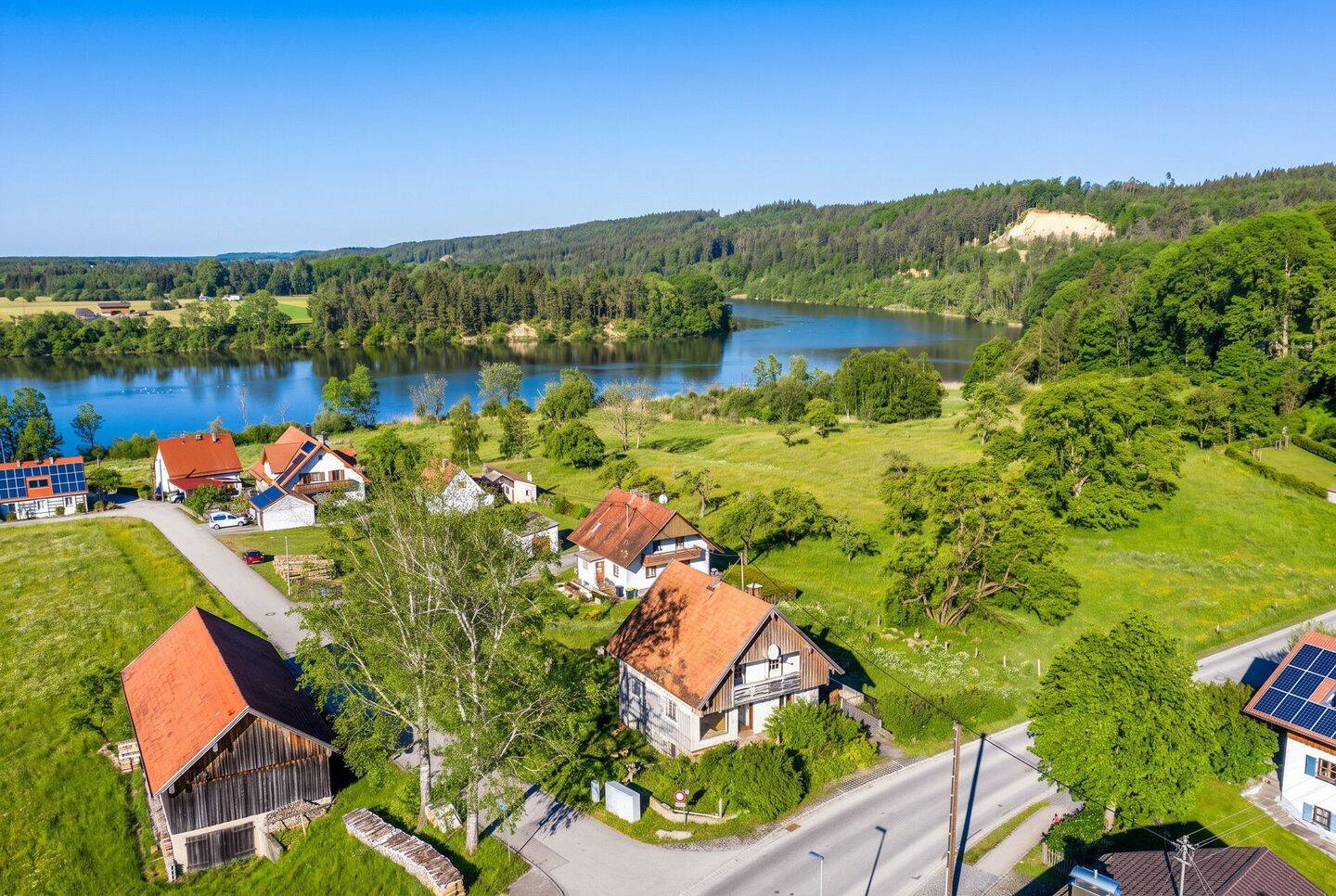 Baugrundstück mit ca. 1.175 m² mit Altbestand in Vilgertshofen/ Mundraching, 86946 Vilgertshofen