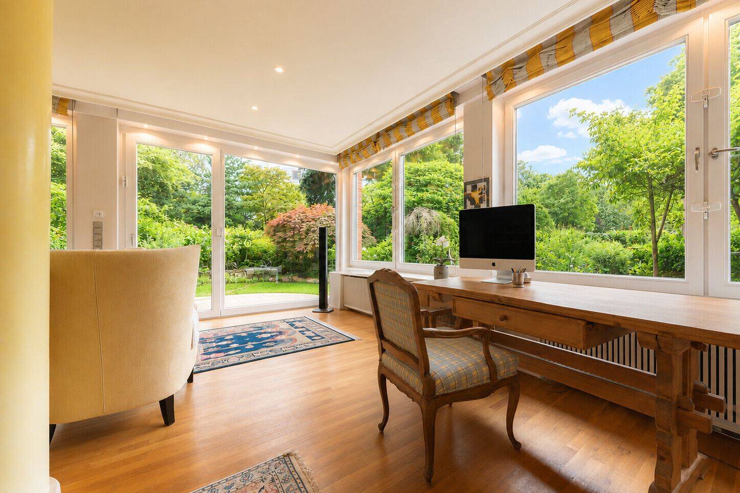 Am Ruhrstein zuhause – außergewöhnliche Maisonette mit rund 200 m², 45133 Essen (Bredeney Rüttenscheid Schuir Stadtwald)