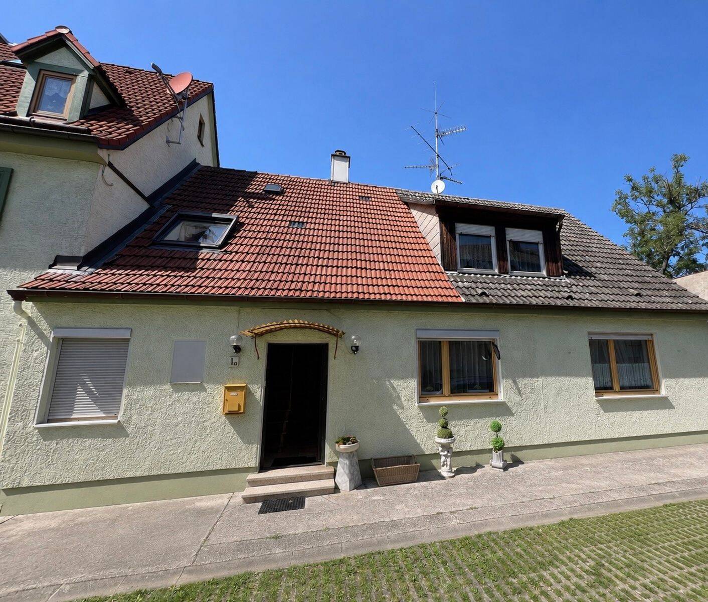 Potenzial zum Traumhaus – großzügiges Zuhause in Leipheim sucht neue Ideen, 89340 Leipheim