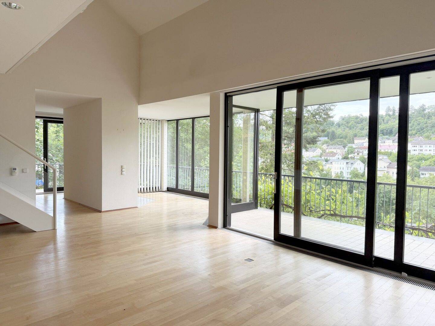 Attraktives Architektenhaus mit Weitblick in Bad Schwalbach, 65307 Bad Schwalbach