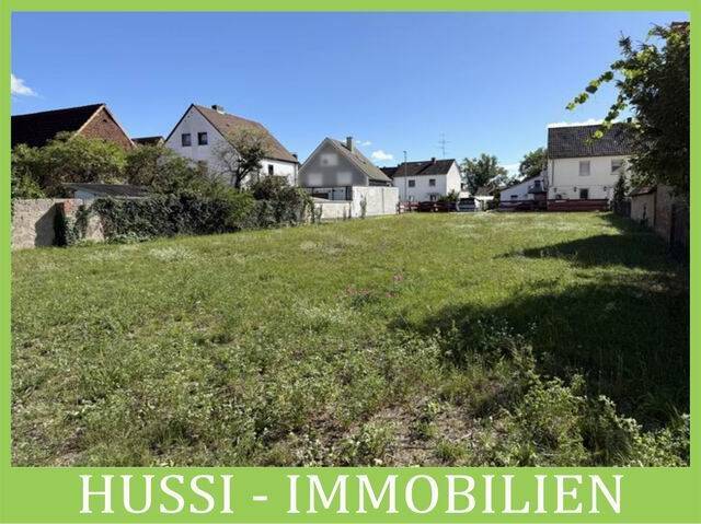 Großzügiges Baugrundstück für z.B. Ein-/Zweifamilienhaus in vorteilhafter Ortslage, 63791 Karlstein a. Main