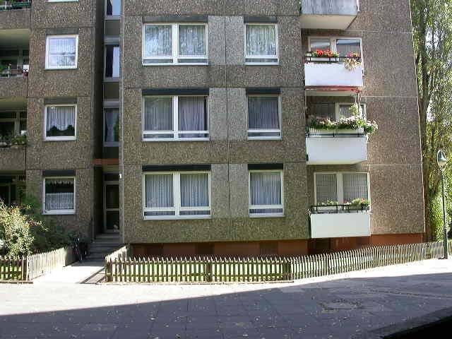 Demnächst frei! 4-Zimmer-Wohnung in Düsseldorf Garath, 40595 Düsseldorf (Benrath Garath Hellerhof Urdenbach)