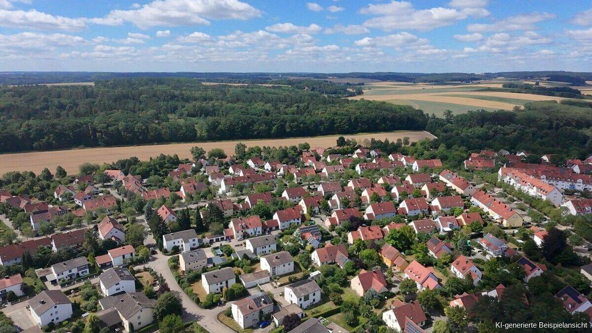 Gut geschnittenes Grundstück in bester Wohngegend!, 93055 Regensburg (Brandlberg-Keilberg Burgweinting-Harting Innenstadt Ostenviertel Schwabelweis)