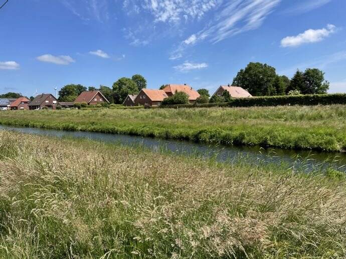 Urlaubsland Ostfriesland – Riesen Grundstück, mit vielen Möglichkeiten, 26670 Uplengen
