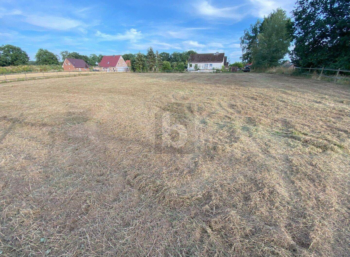 VIEL PLATZ FÜR IHRE WOHNTRÄUME – IN RUHIGER LAGE, 21629 Neu Wulmstorf