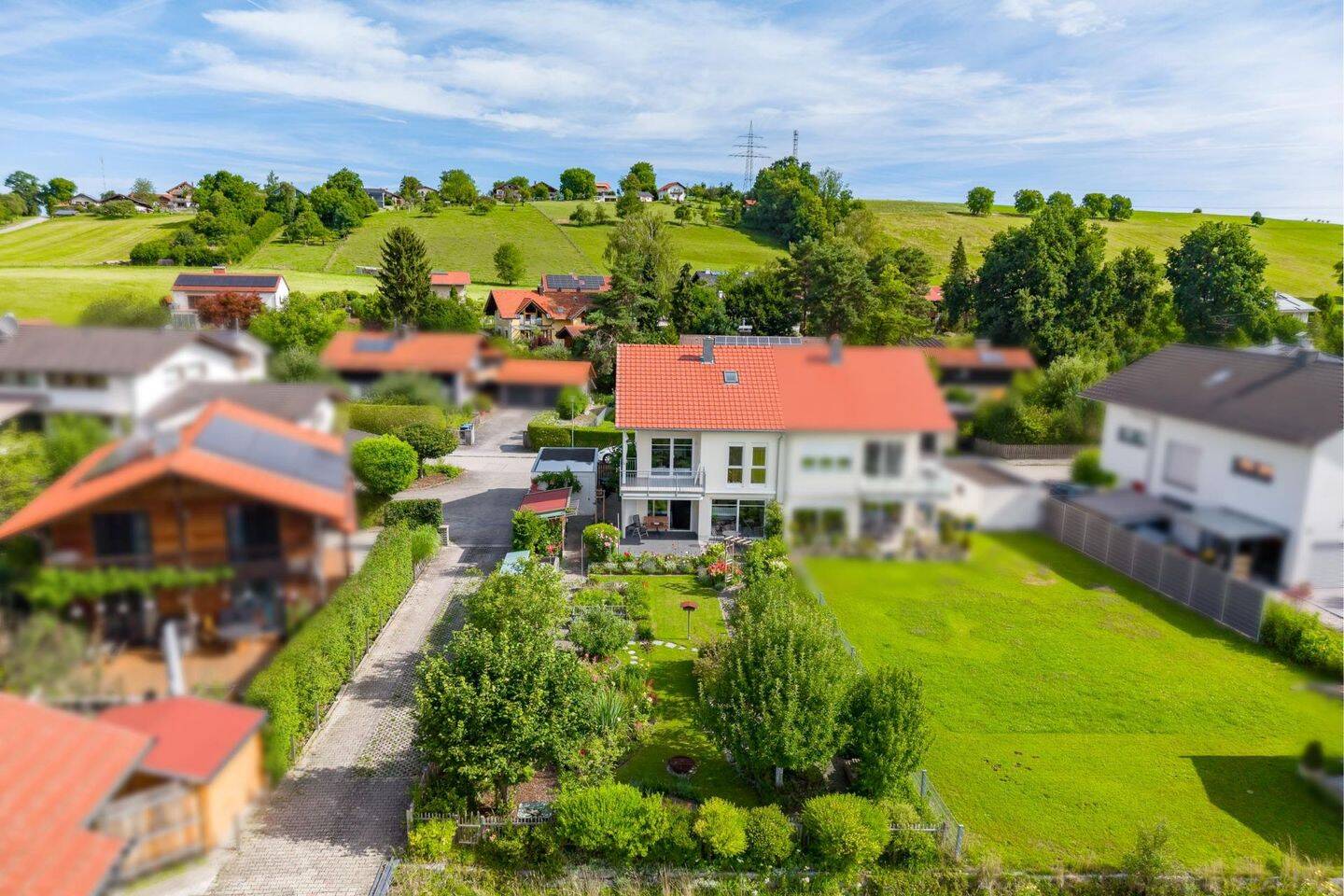 Attraktive Doppelhaushälfte in Lauterbach – Wohngenuss mit Alpenblick, 83101 Rohrdorf