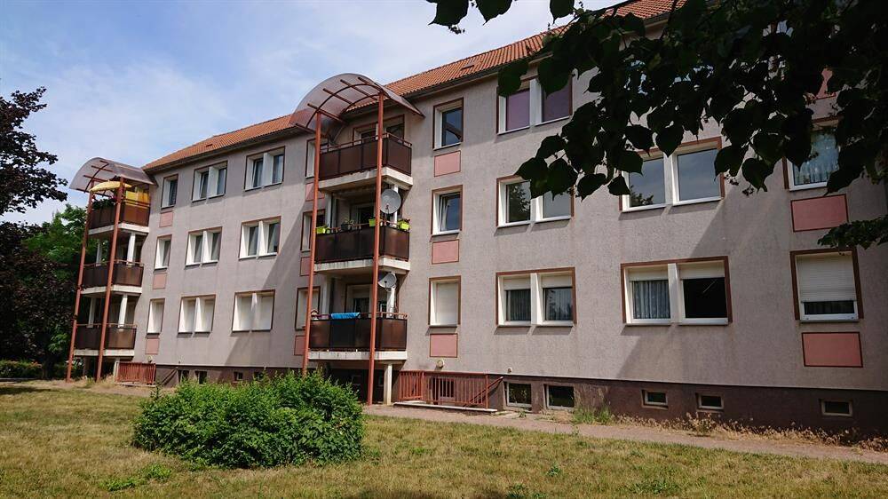 Renovierte 3-Raumwohnung in Bitterfelder Anhaltsiedlung, 6749 Bitterfeld-Wolfen