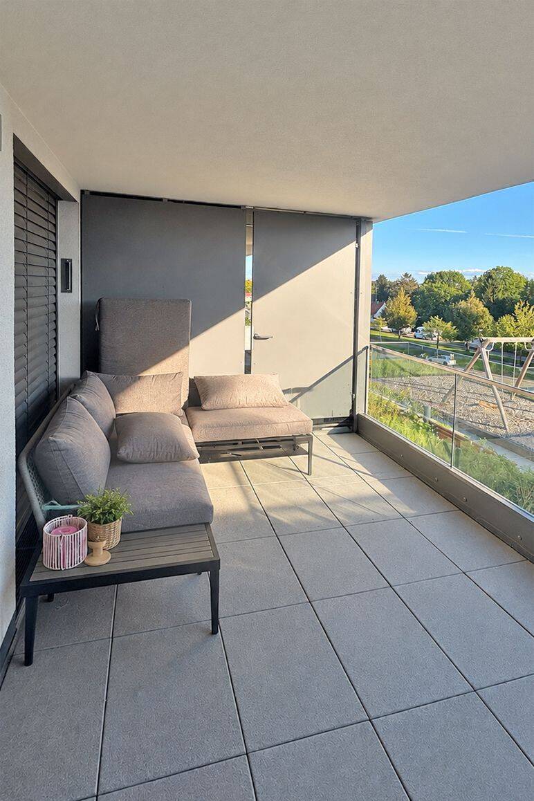 Moderne 2-Zimmer-Wohnung mit Balkon, Einbauküche und Tiefgarage, 71069 Sindelfingen