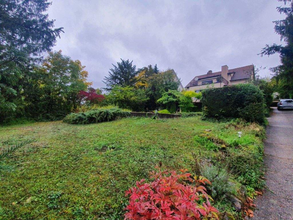 Schönes großzügiges Grundstück für 1–2 Familienhaus – Heilbronn Ost, 74074 Heilbronn (Heilbronn Sontheim)