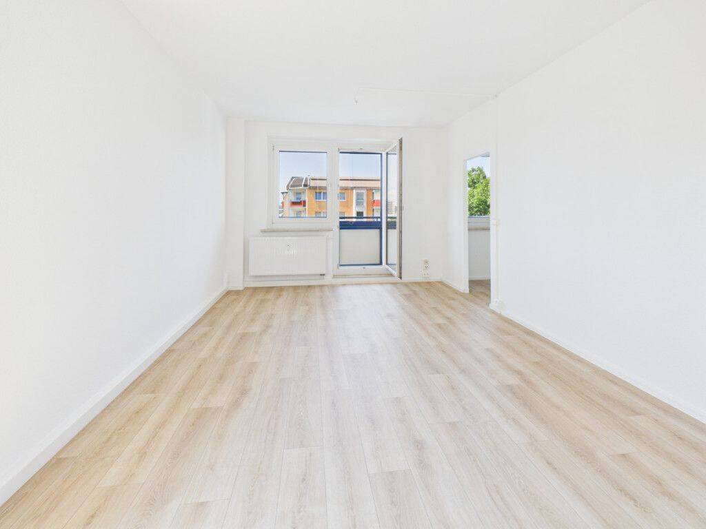 3-Raum-Wohnung mit Balkon auf dem südlichen Sonnenberg, 9130 Chemnitz (Hilbersdorf Sonnenberg Yorckgebiet Zentrum)