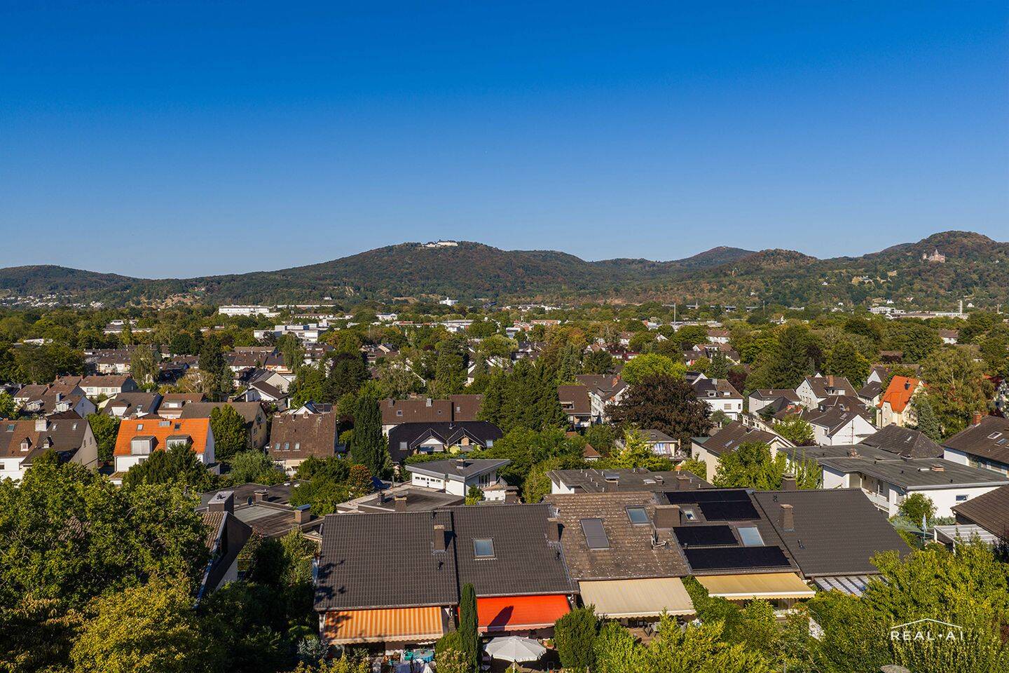 Grundstück für EFH/ZFH mit Panoramablick auf das Siebengebirge, 53177 Bonn