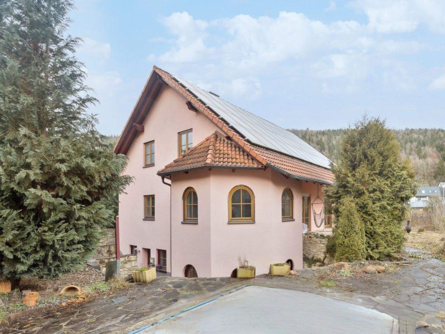 Großzügiges Familienglück mit Pool in Immendingen, 78194 Immendingen