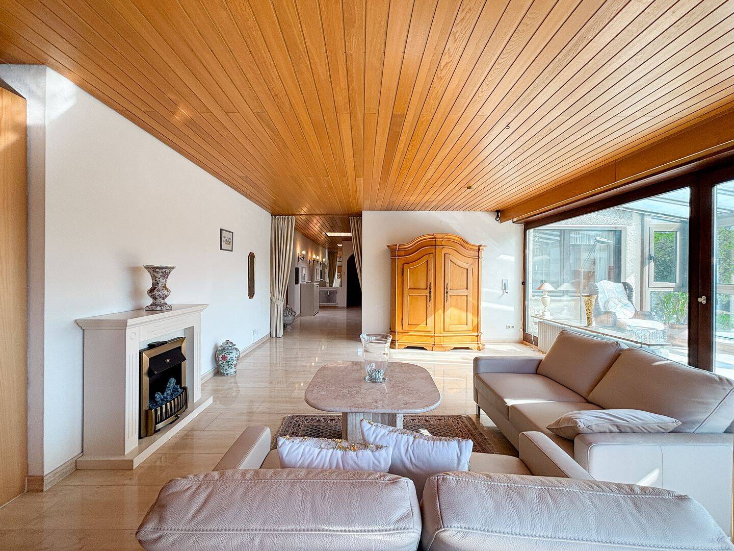 Penthouse: 4 Zimmer mit Dachterrasse, Wintergarten & TG-Stellplatz, 73054 Eislingen/Fils