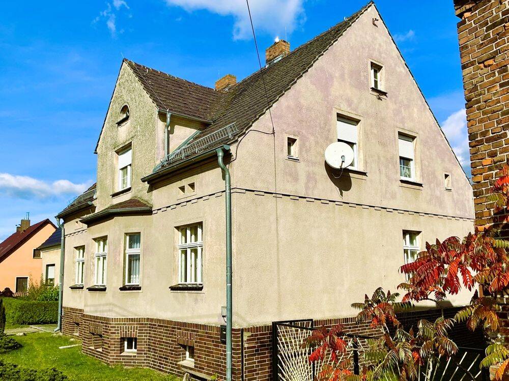 Einfamilienhaus mit historischem Charme in Schenkendöbern, 3172 Schenkendöbern