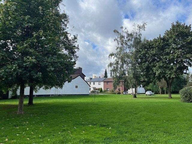 Hier beginnt Ihr neues Familienkapitel, 47179 Duisburg (Aldenrade Alt-Walsum Fahrn Vierlinden Wehofen)